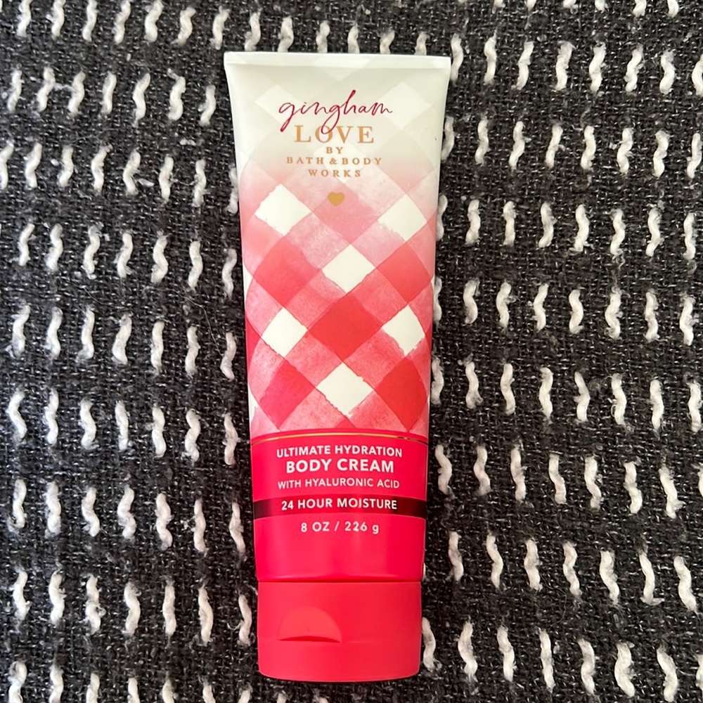 Bath & Body Works Gingham Love Ultimate Hydration Body Cream - 8oz